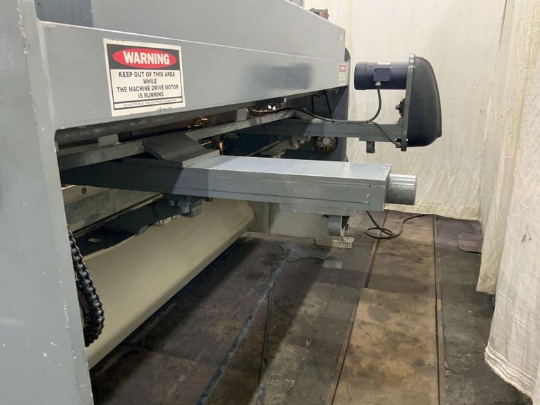 8' X 1/4" ACCURSHEAR MODEL 62508 HYDRAULIC SQUARING SHEAR: STOCK #80794