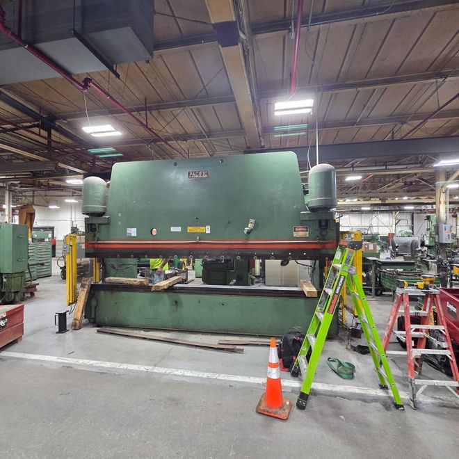 1976 Pacific K300-16 Hydraulic Press Brake (#5832)