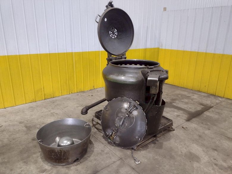 30" BARRETT MODEL #1100E MOTORIZED CHIP SPINNER / WRINGER w/ (2) CHIP PANS: STOCK #23373