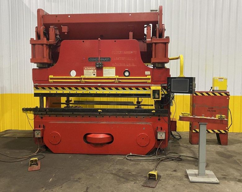 230 TON X 10' CINCINNATI MODEL #230-8AS HYDRAULIC CNC PRESS BRAKE W/ UPGRADED CONTROLS: STOCK #1