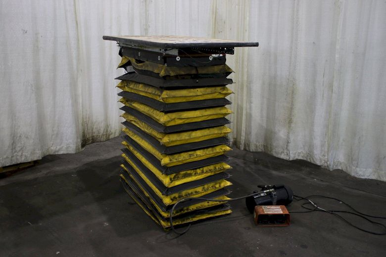 660 LBS BISHAMON SCISSOR LIFT TABLE HYDRAULIC: STOCK #74802