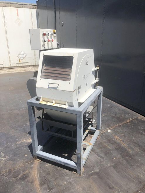 TMI DOMTAR MODEL 71-77 WOOD CHIP CLASSIFIER VARIABLE SLOT THICKNESS TESTER: STOCK #16774