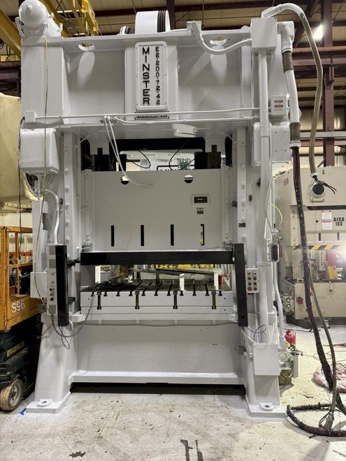 200-ton Minster E2-200-72-42 Hevi-Stamper Straight Side Stamping Press For Sale, Year 1981