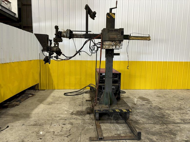 LINCOLN ELECTRIC WELDING MANIPULATOR SYSTEM: IDEALARC DC600 WELDER, NA-5 CONTROLLER, AND WELDING