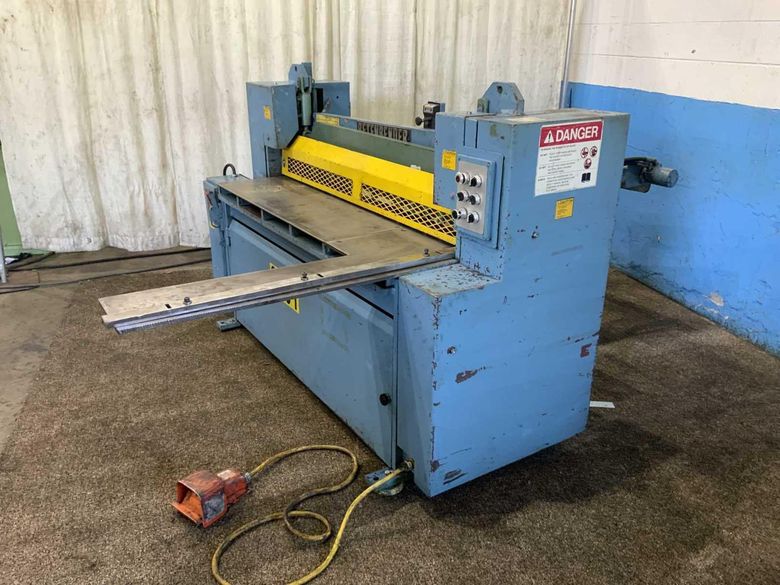 5' X 10 GAUGE BETENBENDER MODEL #510 HYDRAULIC POWER SHEAR: STOCK #20797
