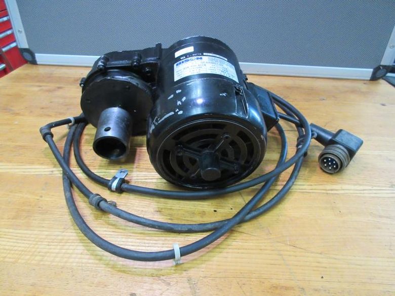 Used Haas 32-6611 Bison Chip Auger Motor Assy w/ Gearbox and 7 Pin Connector and Cable