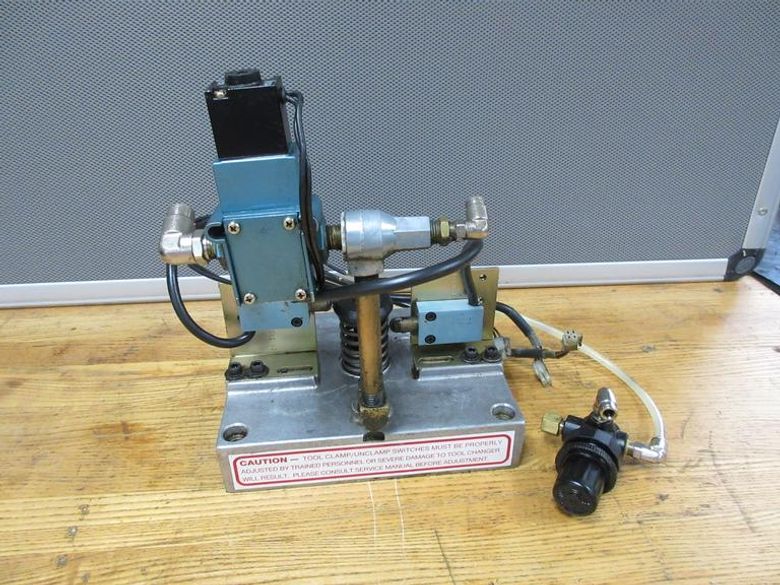 Used Haas VF Series 40 Taper TRP Assembly #30-0178