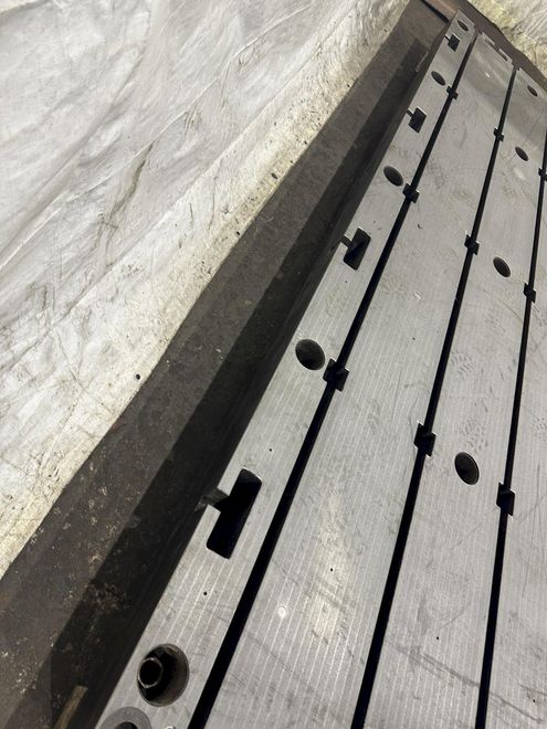 4' X 12' X 7"  MIDLAND ROSS T  SLOTTED FLOOR PLATES: STOCK #77472