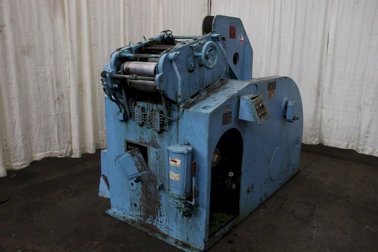 AUTOMATIC FEED CRADLE & STRAIGHTENER: STOCK #76366