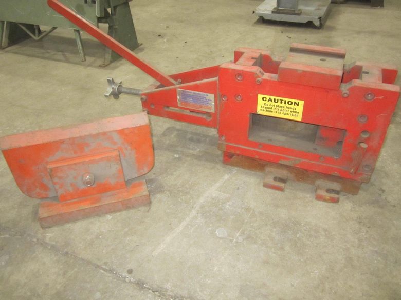 2" TO 8" PIRANHA CHANNEL SHEAR ATTACHMENT: STOCK #78071