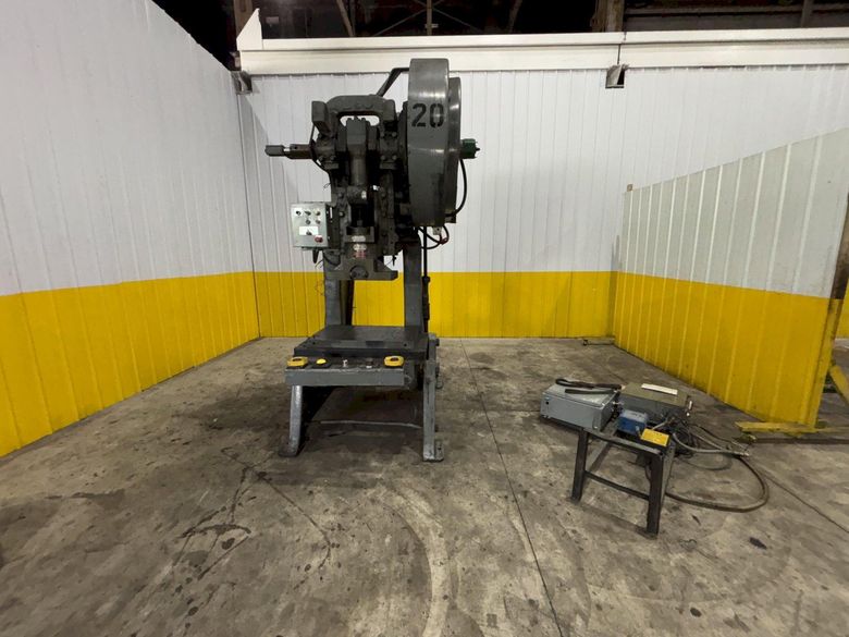 60 TON L&J OBI  STAMPING PRESS 6" STROKE: STOCK #23243