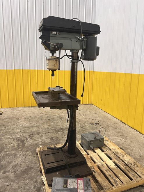 16" DELTA MODEL #17-900 SINGLE SPINDLE DRILL WITH TAPPING HEAD: STOCK #23263