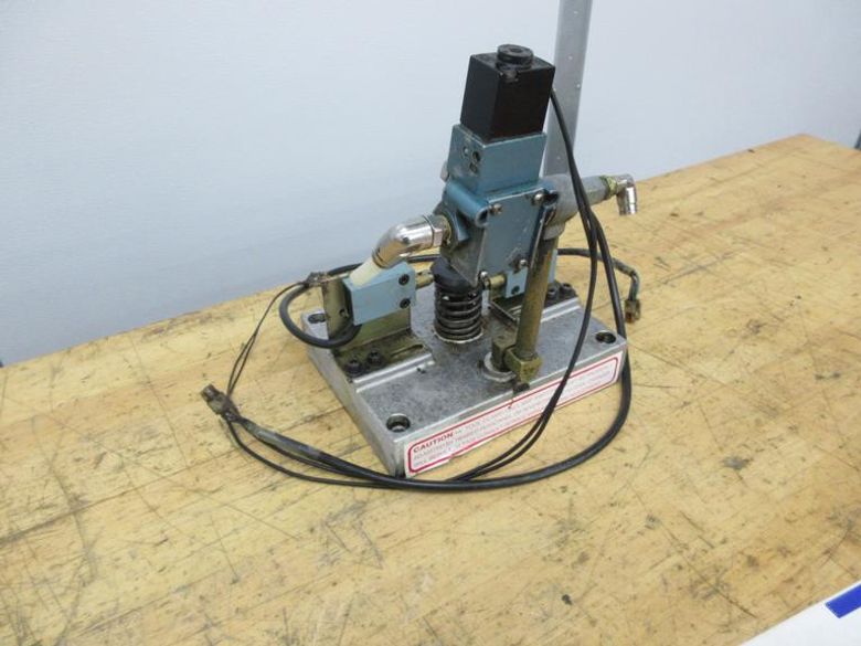 Used Haas VF Series 40 Taper TRP Assembly #30-0178