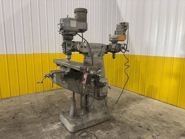 1.5 HP BRIDGEPORT VERTICAL RAM TYPE MILL & CHERRYING HEAD: STOCK #23195