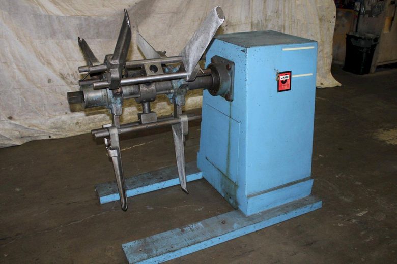 4000 LB X 24" JACO UNCOILER