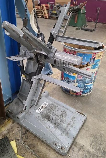 1,000 Lb LITTELL Centering Reel, 12" to 21" ID, 39" to 48" OD, 13" Width