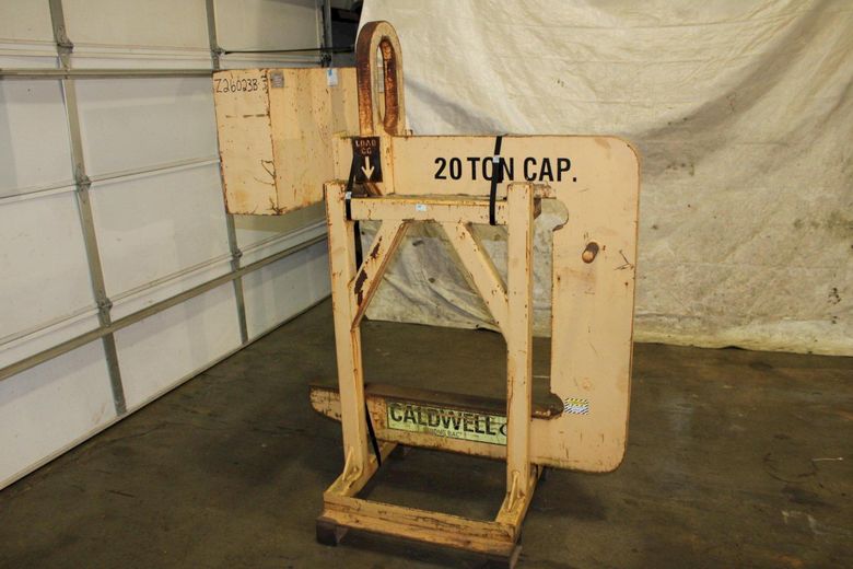 40,000 LB CALDWELL COIL "C" HOOK