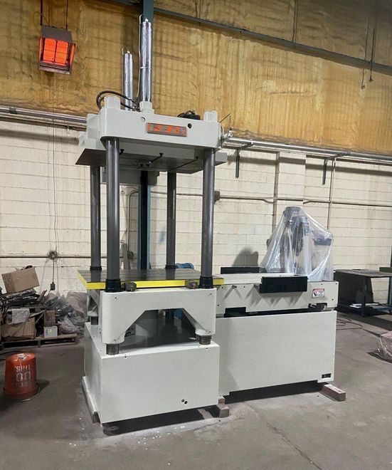 40 TON REIS SPOTTING PRESS