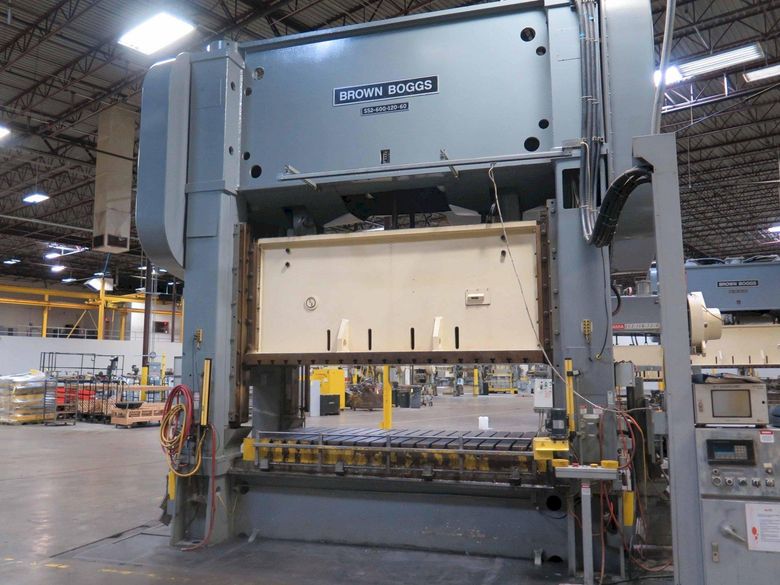 600 TON BROWN AND BOGGS 120" x 60" SSDC PRESS