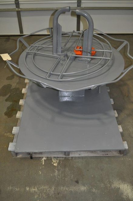 4000 LB LEWIS WIRE DECOILER