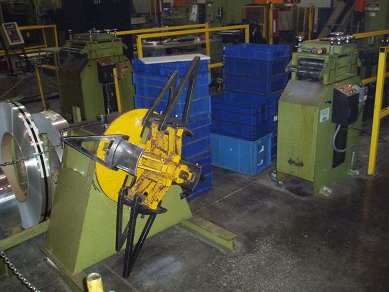 2500 Lb x 12" Aida Uncoiler Non-Motorized