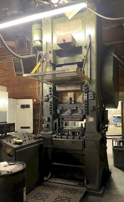 600 TON MINSTER MODEL #90-600 KNUCKLE JOINT KJ PRESS, 6" STROKE: STOCK #18998
