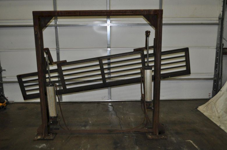 100" X 17" PRE THREAD UP TABLE