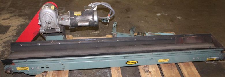 8" W X 92" L HYTROL FLAT BELT CONVEYOR