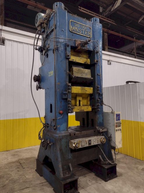 600 TON MINSTER MODEL #90-600 KNUCKLE JOINT PRESS, 4" STROKE: STOCK #22197