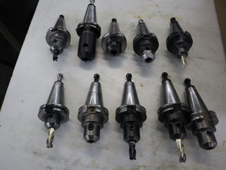 CAT40 Tool Holders End Mill Type, (10pcs) Assorted Brands- Auction Item