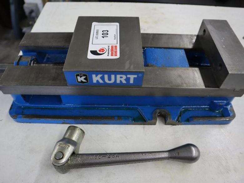 Kurt D688 6" Machine Vise with Steel Step Jaws and Handle- Auction Item