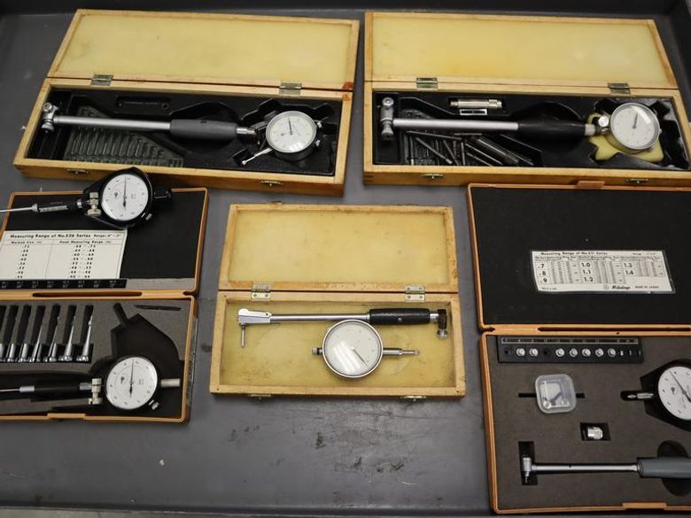 Dial Bore Indicators (6pcs), (1) Mitutoyo .7-1.4", (1) Mitutoyo .4-.7", (1) Mitutoyo .24-.4", (3) China Brand- Auction Item
