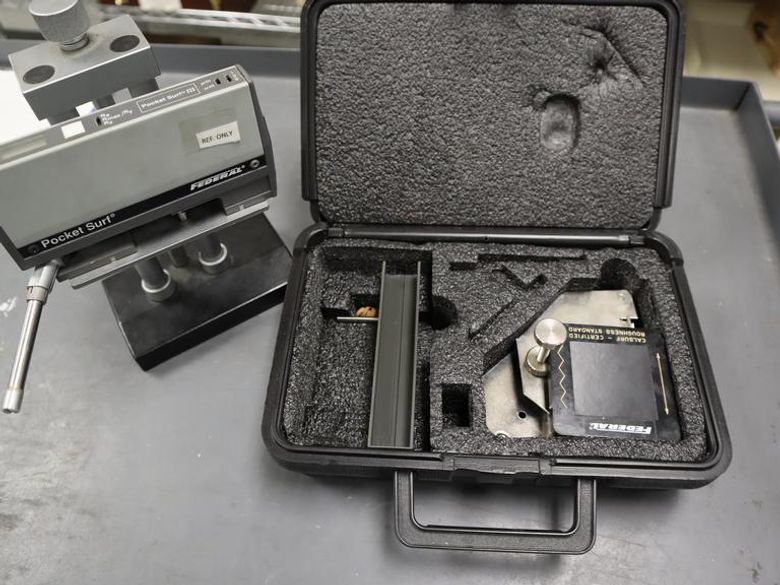 Federal Digital Pocket Surf Roughness Tester with Height Stand and Accessories- Auction Item