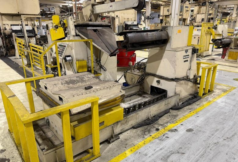 10000 LB X 14" X .183" PERFECTO UNCOILER AND STRAIGHTENER