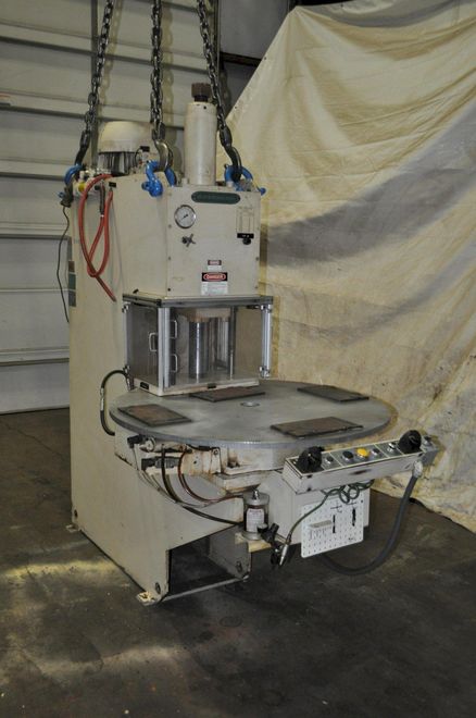 30 TON GREENERD HYDRAULIC PRESS