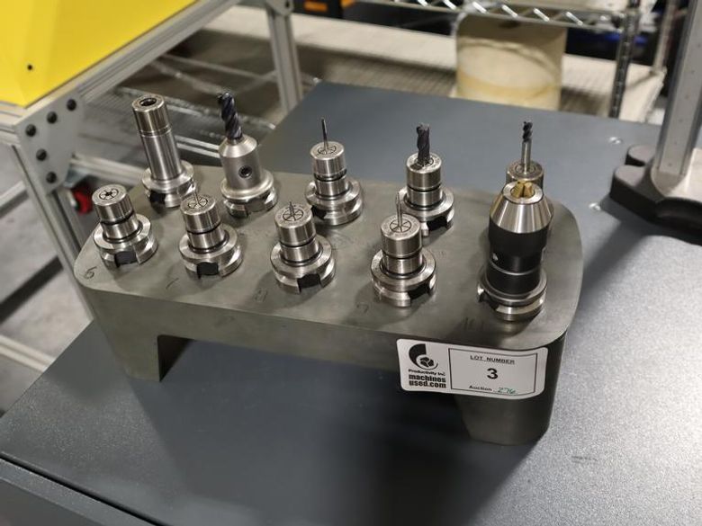 BT30 Tool Holders (10pcs) In Plastic Caddy, (8) Nikken SKN-10B Collet, (1) Keyless Drill Chuck, (1) End Mill Holder- Auction Item