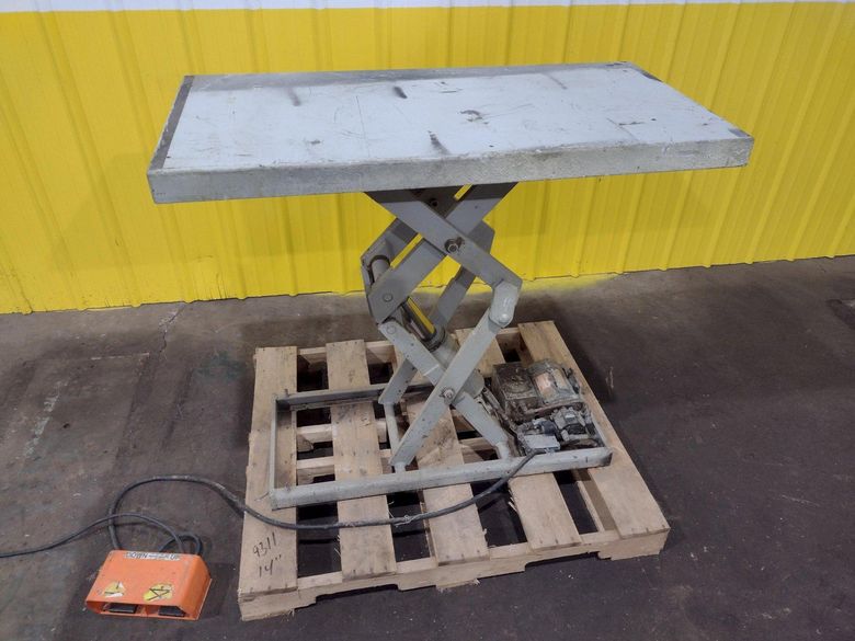 2,000 LBS X 24" X 48" AMERICAN MODEL #P36-020 HYDRAULIC SCISSOR LIFT TABLE, SINGLE PHASE 115V: S