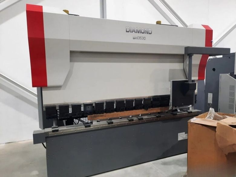 Mitsubishi Diamond BH13530 150 Ton x 10′ CNC Press Brake (2022)