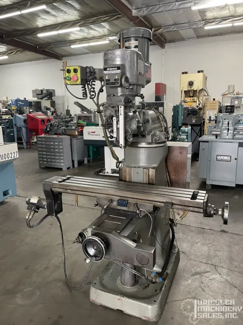 BRIDGEPORT EZ TRAK MANUAL TOOLROOM MILLING MACHNE (No Control) 9" X 48" #8342
