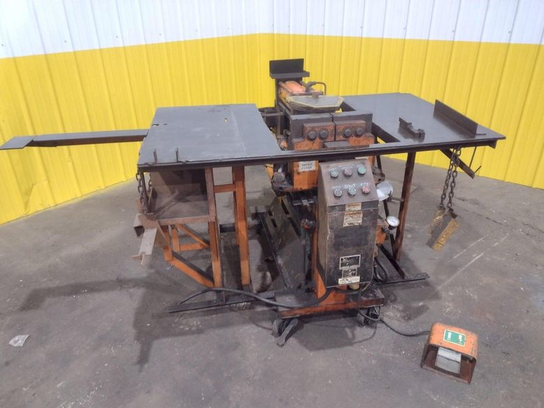 3" HUTH MODEL #2007 HYDRAULIC RAM TYPE TUBE BENDER & END FORMER: STOCK #19709