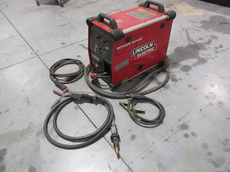 Lincoln Electric Power Wave C300 multi-process power source with an integrated wire feeder- Auction Item