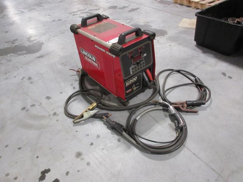Lincoln Electric Power Wave C300 multi-process power source with an integrated wire feeder- Auction Item