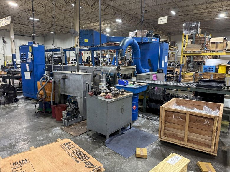 30" Midbrook Hurricane 5030 W/R/BO 3 Stage Stainless Steel Belt Type Pass Through Parts Washer