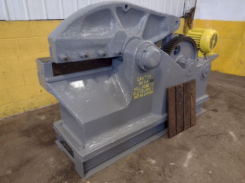24" CANTON / HILL ACME MODEL #11A ALLIGATOR SHEAR: STOCK #17417