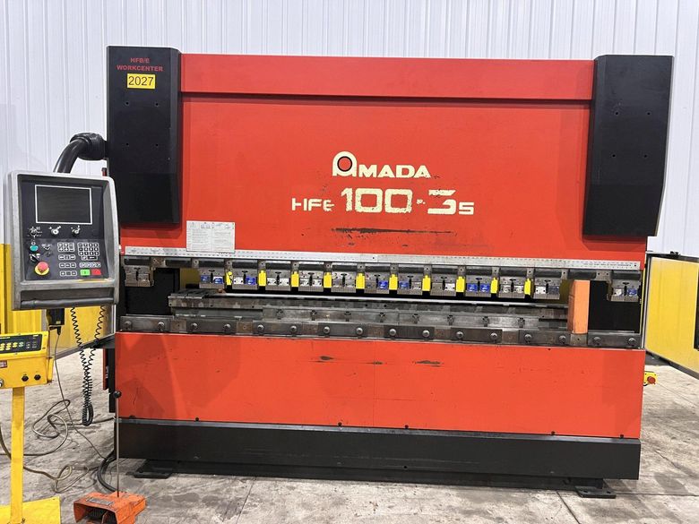 110 TON x 10' AMADA MODEL #HFE100-3S  HYDRAULIC PRESS BRAKE: STOCK #21984