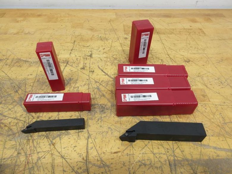 Dorian Tool (4pcs) 1" stick Tool Holders, Dorian Tool (2pcs) 5/8" Stick Tool Holders ***New In Box***- Auction Item