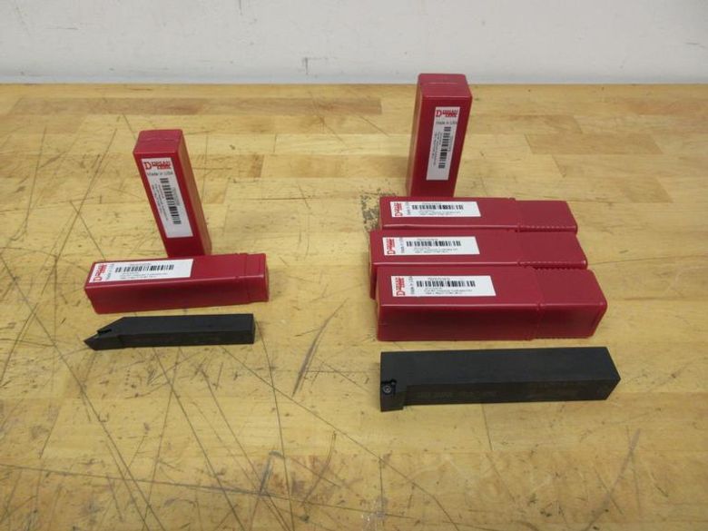 Dorian Tool (4pcs) 1" Stick Tool Holders, Dorian Tool (2pcs) 5/8" Stick Tool Holders ***New In Box***- Auction Item