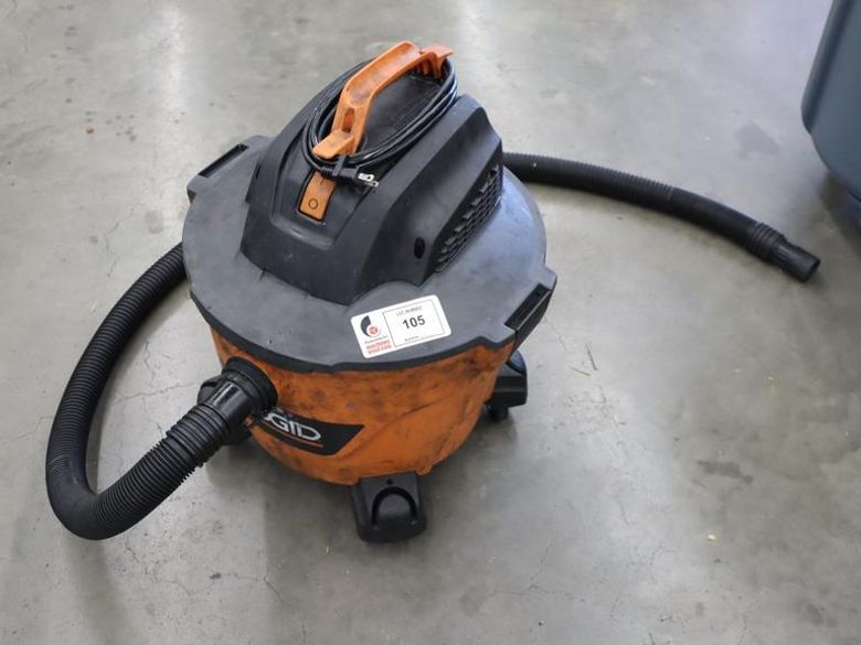 Ridgid HDO9001 Shop Vacuum- Auction Item