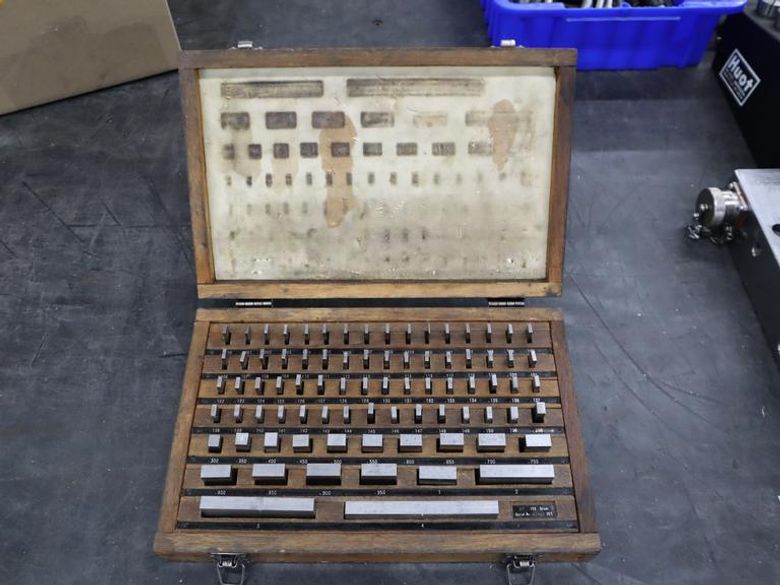 Gage Blocks, Grade B in Case- Auction Item