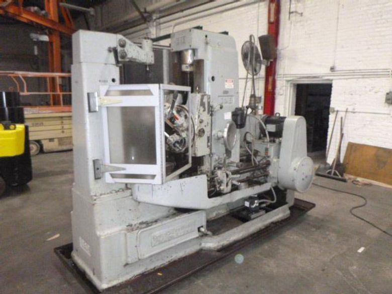 Gould & Eberhardt Model 36H Universal Vertical Gear Hobber